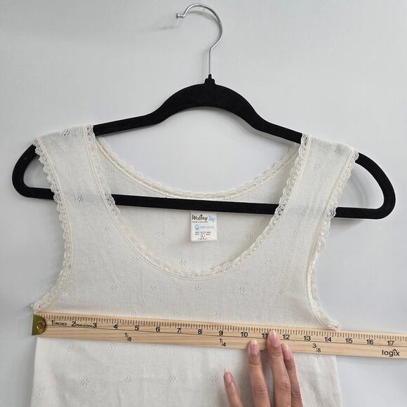 Wolsey Women’s White Knit Tank Top Sweater Lace L VTG Y2K Minimalist cottagecore - Picture 3 of 7